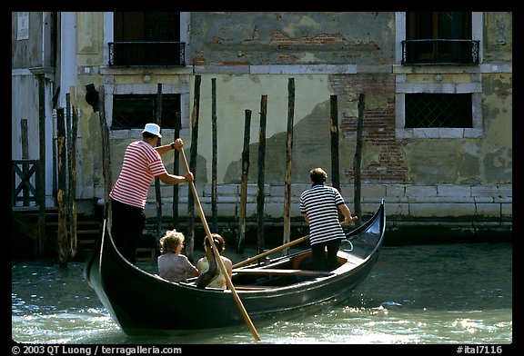 Traghetto crossing. Venice, Veneto, Italy (color)