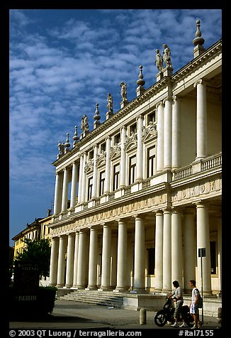 Palace. Veneto, Italy (color)