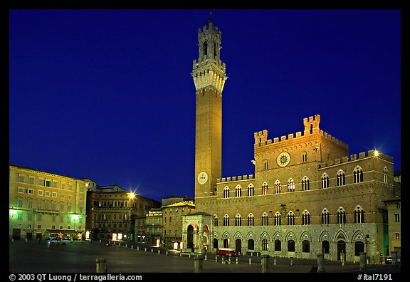 Piazza Del Campo and Palazzo Pubblico at night. Siena, Tuscany, Italy (color)