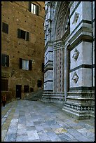 Small square besides the Duomo. Siena, Tuscany, Italy