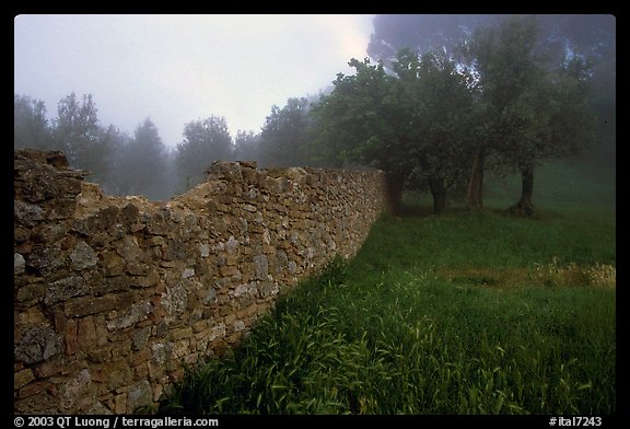 Stone wall. San Gimignano, Tuscany, Italy (color)