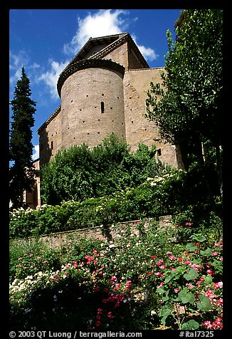 Gardens of Villa d'Este. Tivoli, Lazio, Italy (color)