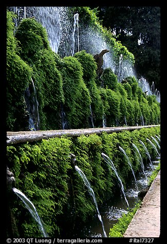 Alley lined with fountains, Villa d'Este. Tivoli, Lazio, Italy