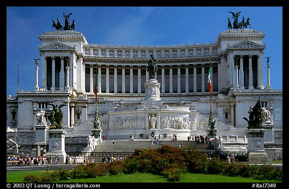 Victor Emmanuel Monument, built to honor Victor Emmanuel II, the first king of unified Italy. Rome, Lazio, Italy (color)