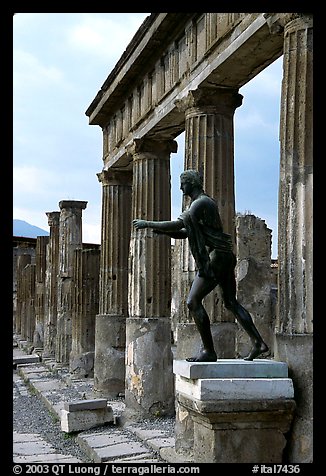 Tempio di Apollo (Temple of Apollon). Pompeii, Campania, Italy