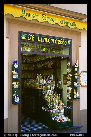 Store specializing in Lemoncelo, the local lemon-based liquor, Amalfi. Amalfi Coast, Campania, Italy