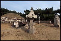 Seolleung of King Seonjong, Samreung Gongwon. Seoul, South Korea ( color)