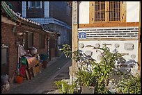 House and alley, Bukchon Hanok Village. Seoul, South Korea (color)