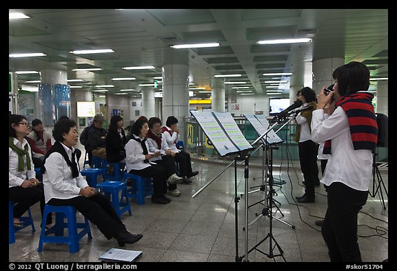 Music concert in subway. Daegu, South Korea (color)