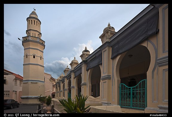 Acheen Street Mosque with Egyptian-style minaret. George Town, Penang, Malaysia