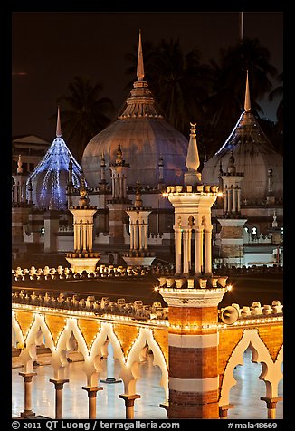 Mogul-inspired architectural details, Masjid Jamek. Kuala Lumpur, Malaysia (color)