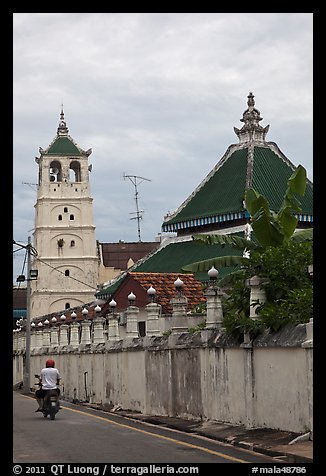 Minaret and Javanese style roof, Masjid Kampung Hulu. Malacca City, Malaysia (color)