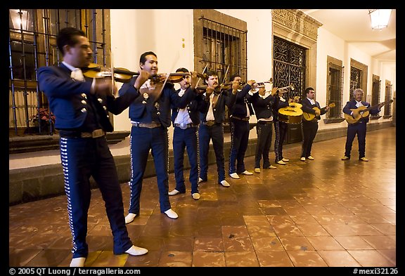 Band of mariachi musicians at night, Tlaquepaque. Jalisco, Mexico