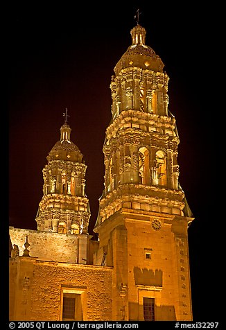 Churrigueresque towers of the Cathedral by night. Zacatecas, Mexico (color)