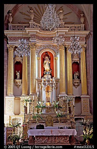 Main altar of Church Santo Domingo. Zacatecas, Mexico (color)