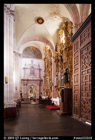 Side aisle of Church Santo Domingo. Zacatecas, Mexico (color)