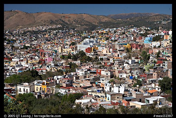 Panoramic view of the city, mid-day. Guanajuato, Mexico