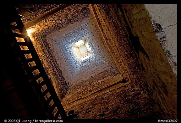 Ventilation chimney of La Valenciana mine. Guanajuato, Mexico (color)