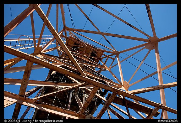 Tower above the main shaft of La Valenciana mine. Guanajuato, Mexico (color)