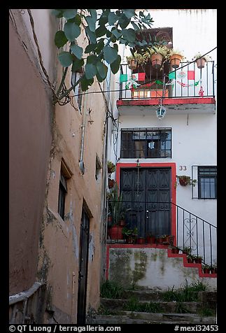 House. Guanajuato, Mexico (color)