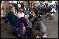 Shoe shinning on plazza. Guanajuato, Mexico ( color)