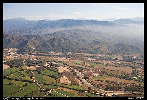 Aerial view plain and Sierra de Madre. Mexico (color)