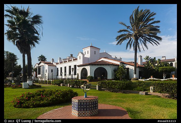 Centro Social, Cívico y Cultural, Ensenada. Baja California, Mexico (color)