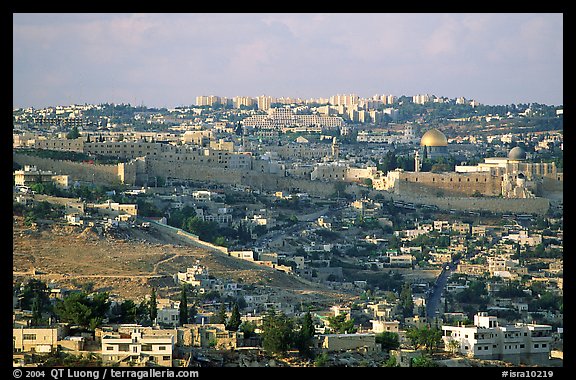 Old town skyline with remparts and Dome of the Rock. Jerusalem, Israel (color)