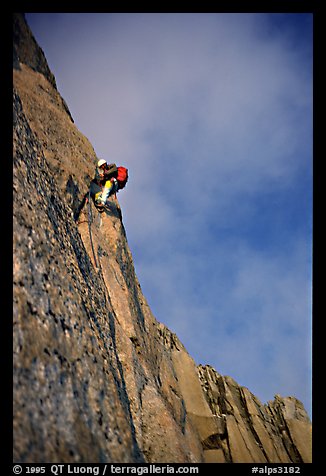 Paul leading on Bonatti Pilar on Le Dru, Mont-Blanc Range, Alps, France.