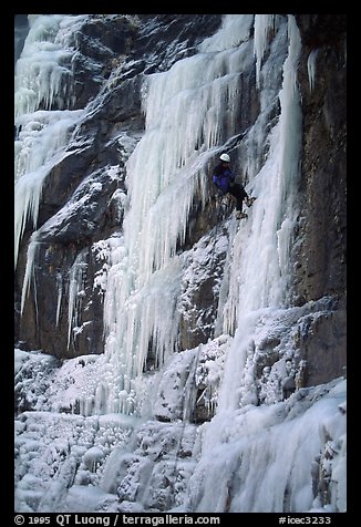 Dominique climbs Nains des Ravines, Fournel. Alps, France