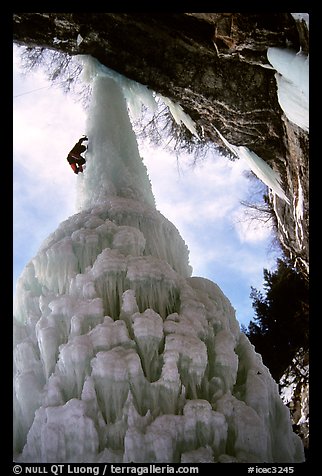 Climbing the Fang, Vail, Colorado. USA (color)