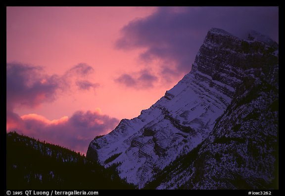 Mountains in winter. Canada (color)