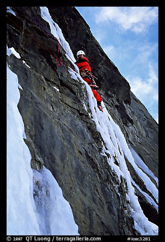 Crux traverse on Sea of Vapors. Canada