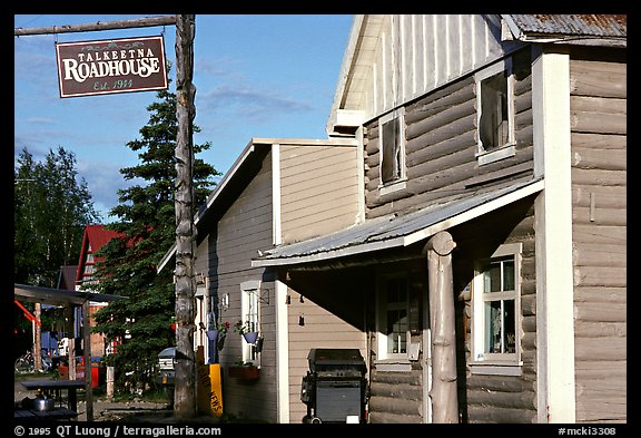Dowtown Talkeetna. Alaska (color)