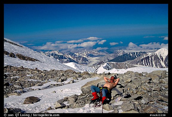 Exceptionnally warm conditions at Windy Corner. Denali, Alaska