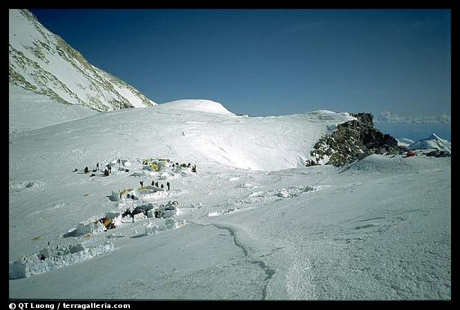 The camp 17000 is quite exposed to the winds. Denali, Alaska (color)