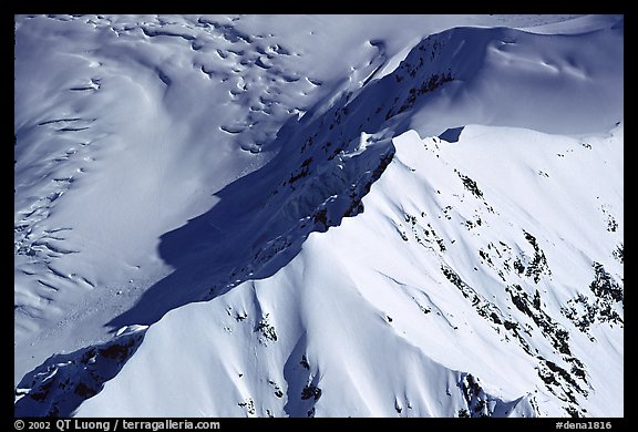 Mountain ridge and glacier. Denali National Park (color)