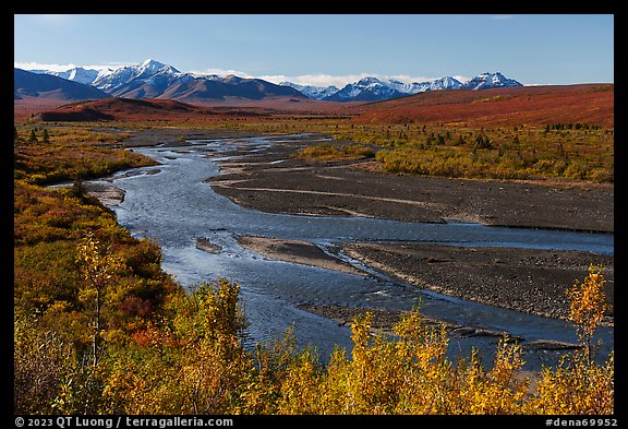 Savage River in autumn. Denali National Park (color)