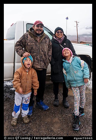 Nuamiunt family, Anaktuvuk Pass Airport. Gates of the Arctic National Park, Alaska, USA.