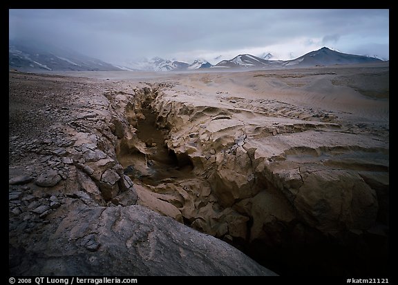 Lethe river gorge and volcanic peaks, Valley of Ten Thousand smokes. Katmai National Park (color)