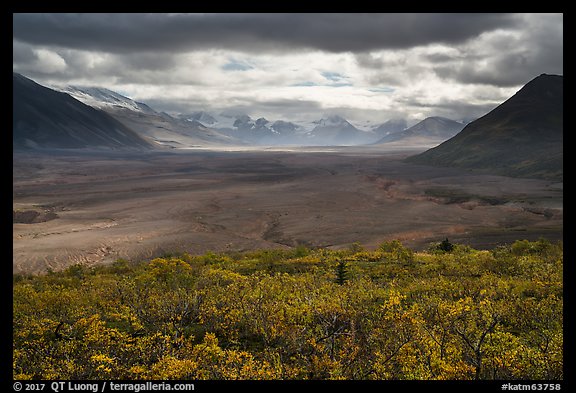 Valley of Ten Thousand Smokes in autumn. Katmai National Park, Alaska, USA.