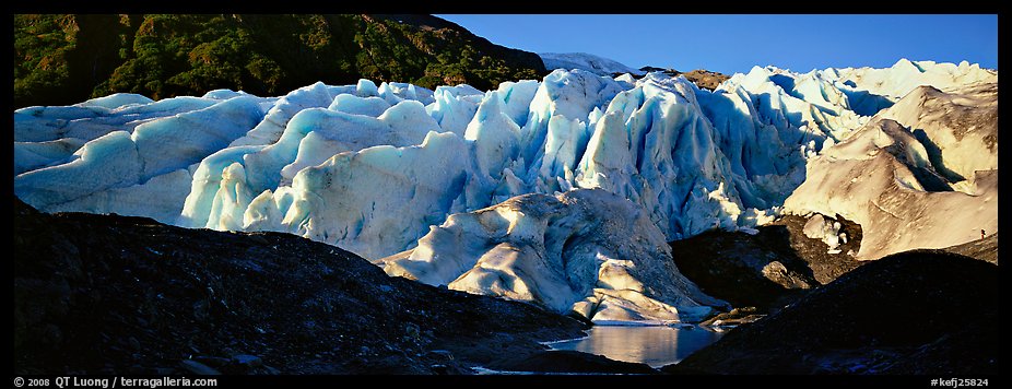 Glacier landscape. Kenai Fjords  National Park (color)