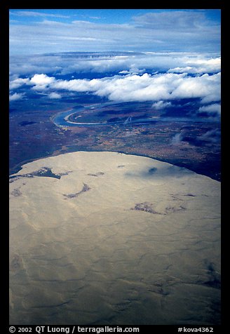 Aerial view of the Great Kobuk Sand Dunes. Kobuk Valley National Park, Alaska, USA.