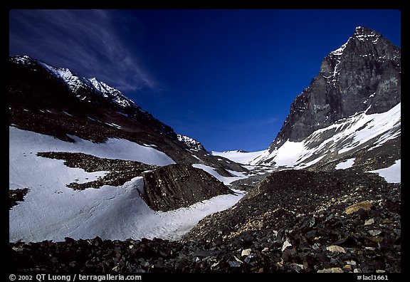 Valley I below the Telaquana Mountains. Lake Clark National Park, Alaska, USA.