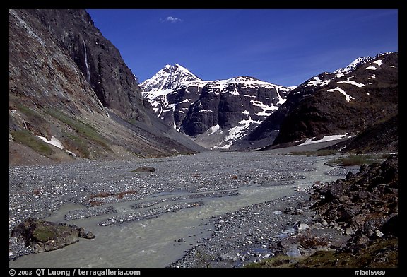 Waterfall in Valley II below the Telaquana Mountains. Lake Clark National Park, Alaska, USA.