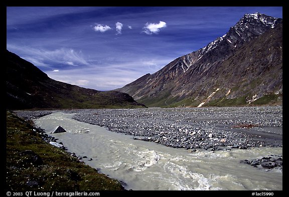 Valley II below the Telaquana Mountains. Lake Clark National Park, Alaska, USA.