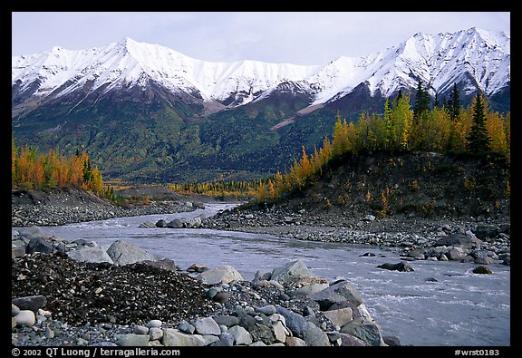 Kennicott river and Wrangell mountains. Wrangell-St Elias National Park, Alaska, USA.