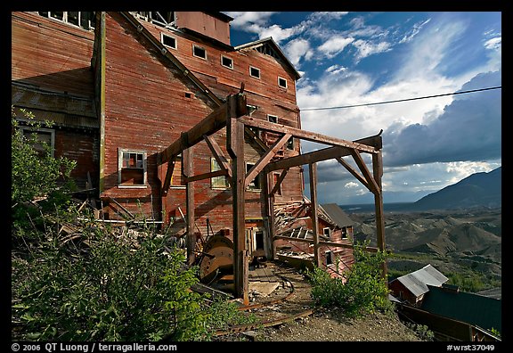 Kennecott Mill overlooking the Root Glacier. Wrangell-St Elias National Park, Alaska, USA.