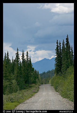 McCarthy road. Wrangell-St Elias National Park, Alaska, USA.