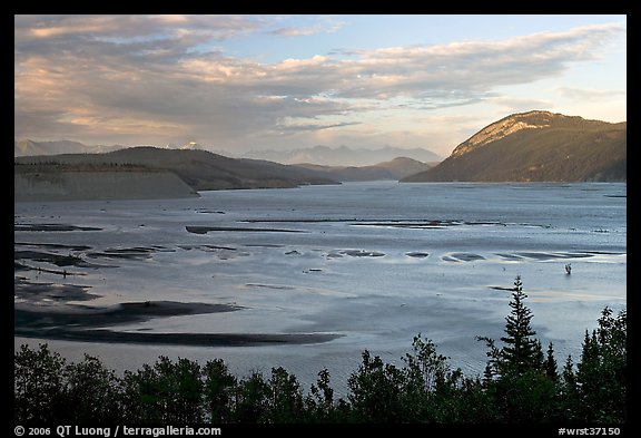 Wide Copper River at sunset. Wrangell-St Elias National Park (color)